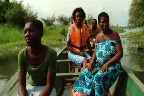 Kỳ quặc nơi cấm phụ nữ được đẻ