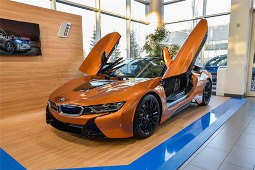 Vẻ đẹp hoàn mỹ của BMW i8 Roadster 2019 