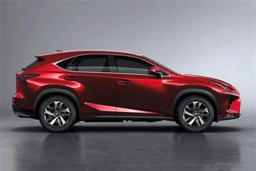 Lexus NX300 2019.