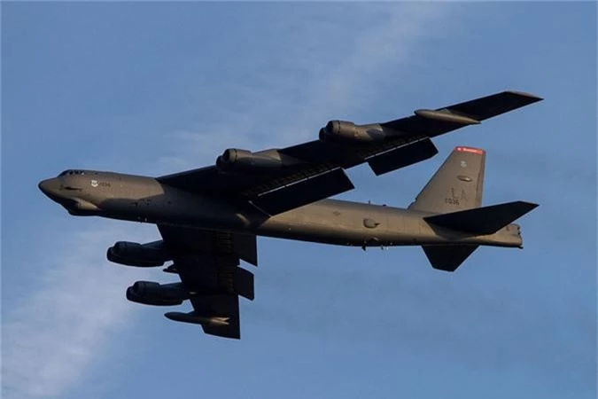 S-400 phu kin Kaliningrad, B-52 cho co manh dong keo tan tanh-Hinh-4