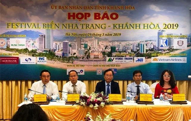 họp báo Festival Biển Nha Trang – Khánh Hòa năm 2019.
