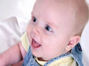 Chớ nên coi thường khi bé có quầng thâm mắt