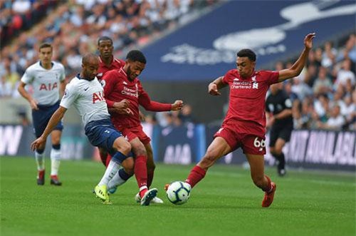 Lịch phát sóng bóng đá cuối tuần: Liverpool có hạ được Tottenham?