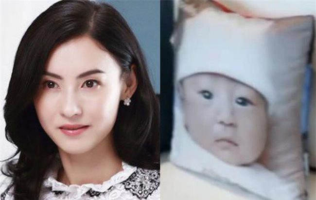 Trong phút giây vô tình, Trương Bá Chi làm lộ gương mặt chính diện của quý tử thứ 3 sinh cho đại gia?