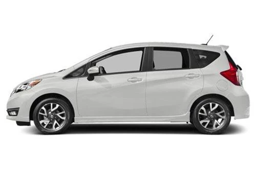 5. Nissan Versa Note S 2019 (giá khởi điểm: 15.600 USD).