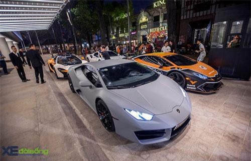 Dàn siêu xe đình đám của dân chơi Sài Gòn