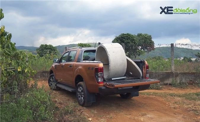 Đánh giá Ford Ranger 2019: Cải tiến mạnh mẽ động lực, giữ chắc “ngôi Vương“ ảnh 12