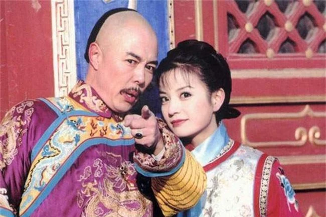  Hoàng a mã Trương Thiết Lâm: Đào hoa từ trong phim ra ngoài đời và những scandal ồn ào khiến công chúng ngán ngẩm - Ảnh 1.