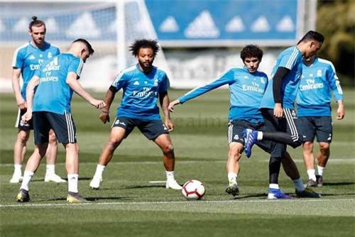 Real Madrid - Huesca: Thành quả của kỳ nghỉ ngắn