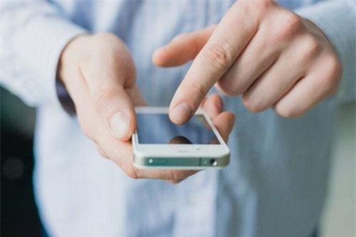 8 vật dụng không nên để trong phòng ngủ