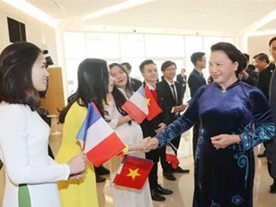 Chủ tịch Quốc hội Nguyễn Thị Kim Ngân thăm chính thức Cộng hòa Pháp