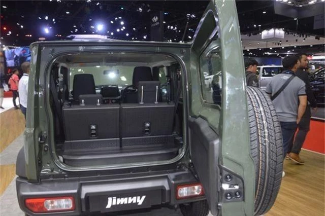 Suzuki Jimny ra mắt tại Thái Lan, giá cao ngất ngưởng - 16