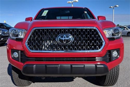 ‘Soi’ xe bán tải của Toyota, giá cao hơn Camry XSE V6