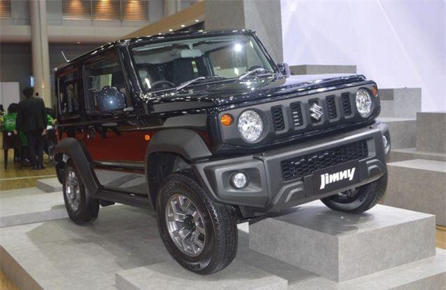 Cận cảnh Suzuki Jimny mới ra mắt tại Thái Lan, giá cao ngất ngưởng