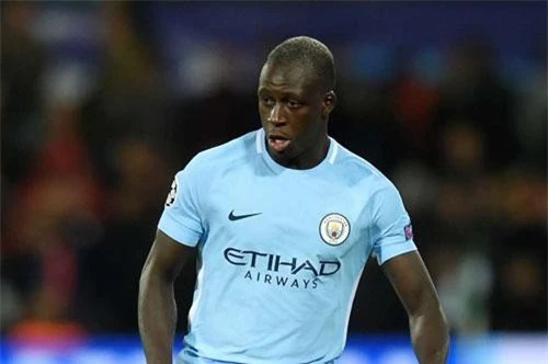 4. Benjamin Mendy (57 triệu euro).