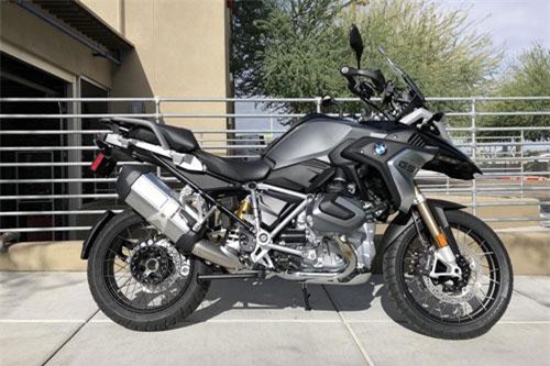 Cận cảnh môtô BMW giá gần bằng Hyundai Sonata