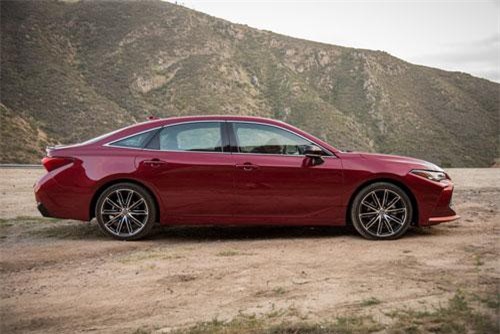Toyota Avalon Touring 2019: Động cơ V6 công suất 301 mã lực, giá gần 1 tỷ
