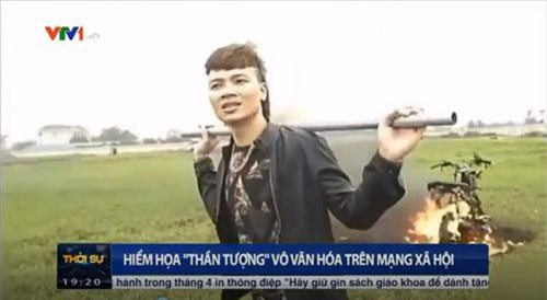 Khá "bảnh" lên bản tin Thời sự VTV: Hiểm họa "thần tượng" vô văn hóa trên MXH