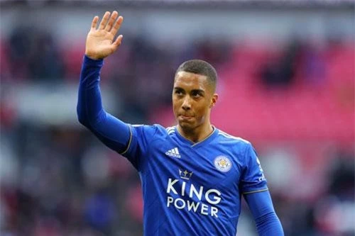 Tiền vệ trung tâm: Youri Tielemans (Leicester City).