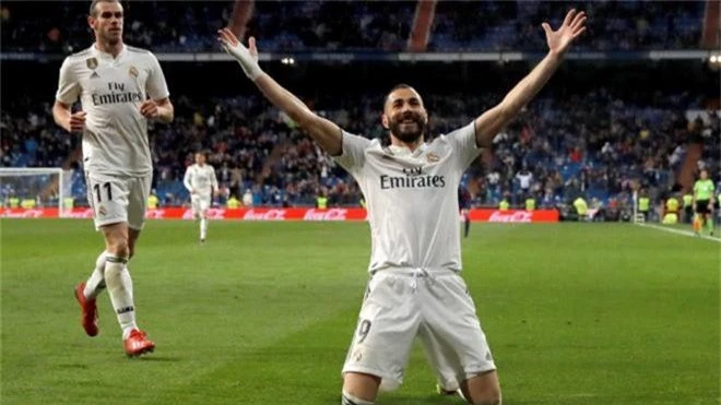 Ghi bàn hạ Huesca, Benzema lập kỷ lục không tưởng đến Messi và Ronaldo cũng phải chào thua