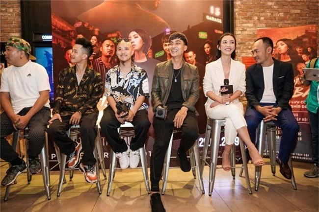 Thu Trang bày tỏ “Thương chồng lắm” giữa sự kiện quảng bá phim - Ảnh 5.