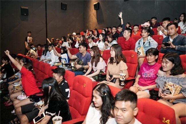 Thu Trang bày tỏ “Thương chồng lắm” giữa sự kiện quảng bá phim - Ảnh 9.