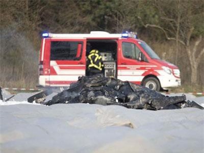 CLIP: Rơi máy bay tại Đức, nữ triệu phú Nga thiệt mạng