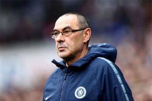  Chelsea thắng may, CĐV sỉ nhục HLV Sarri