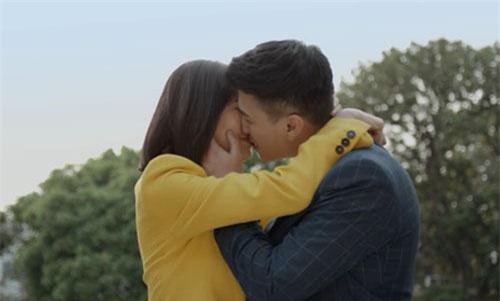 "Chạy Trốn Thanh Xuân" hé lộ cái kết viên mãn nhưng người vui nhất không phải An hay Phi!