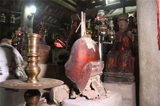 Cám cảnh ngôi chùa 300 tuổi dột nát, tượng nứt vỡ ở Hà Nội - 3