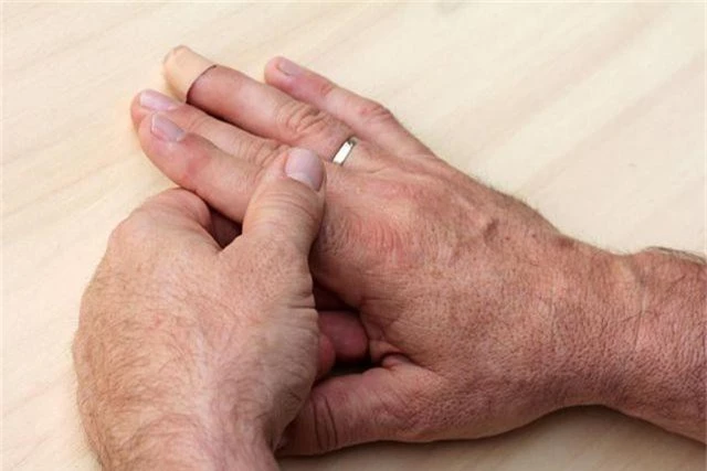 Đau ngón tay: nguyên nhân và cách điều trị - 1
