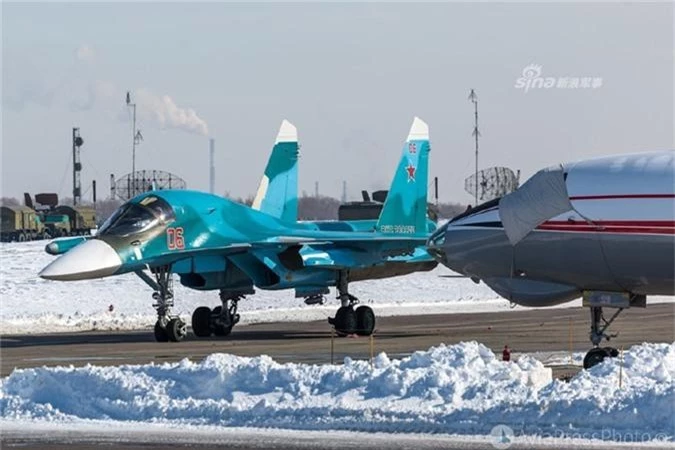Sukhoi Su-34 mang bom gi trong ngay huan luyen dau nam?-Hinh-5