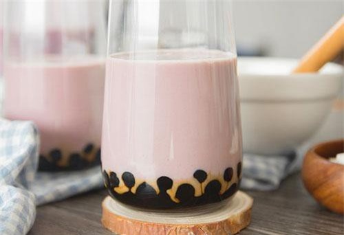 CLIP: Công thức pha chế trà sữa khoai môn giải khát ngày nóng