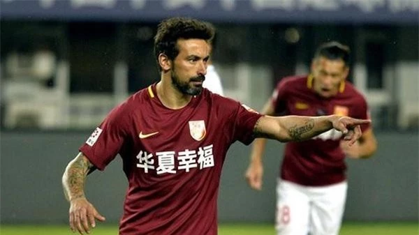 9. Ezequile Lavezzi. tổng thu nhập: 28,3 triệu euro. (Ảnh: Mundo Albiceleste)