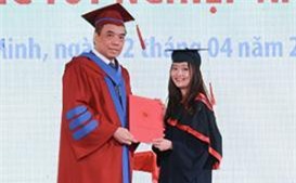 525 Cử nhân học vượt và 22 học viên cao học vừa  Tốt nghiệp của cơ sở II Trường Đại học Ngoại Thương sẵn sàng gia nhập nguồn nhân lực hội nhập