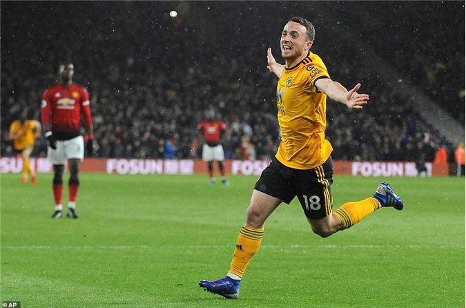 Wolves 2-1 M.U: Sai lầm nối tiếp sai lầm