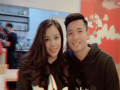 Liên tục đăng status ám chỉ ai đó dối trá, bạn gái Tư Dũng dấy lên nghi vấn rạn nứt tình cảm