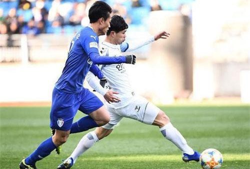 Phẩm chất riêng giúp Công Phượng gây ấn tượng tại Incheon United