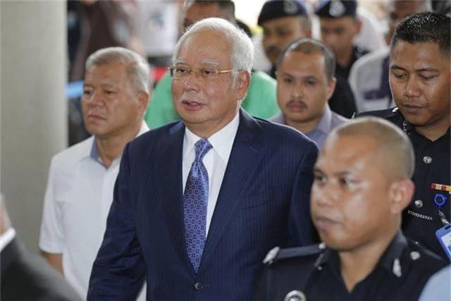 Malaysia bắt đầu xét xử cựu Thủ tướng Najib trong đại án tham nhũng - 1 Malaysia bắt đầu xét xử cựu Thủ tướng Najib trong đại án tham nhũng - 1