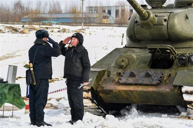 30 "cua thép" T-34 Lào tặng cho Nga giờ ra sao? - Hình 7 30