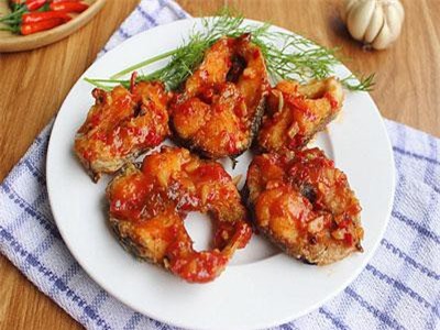 Cách làm món cá lóc chiên tỏi ớt thơm giòn, đậm đà