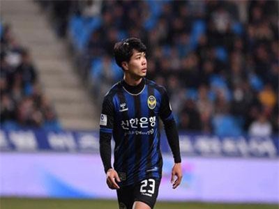 Công Phượng thể hiện ra sao trong lần đầu đá chính ở Incheon United?