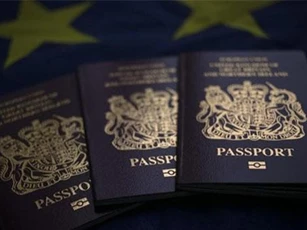 EU cam kết miễn thị thực cho công dân Anh