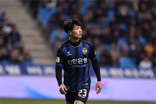 Công Phượng tự nhận xét về bản thân trong lần đầu đá chính ở Incheon United - 1 Công Phượng tự nhận xét về bản thân trong lần đầu đá chính ở Incheon United - 1