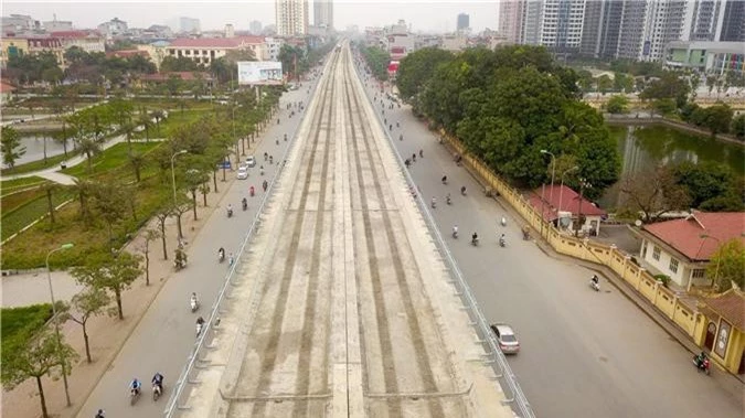 Metro Nhổn - ga Hà Nội thành hình đường trên cao xuyên qua phố phường Thủ đô - 2