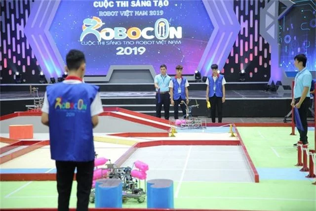 Robocon Việt Nam 2019: Xây dựng bất ngờ vượt qua người anh em Bách khoa - Ảnh 13.