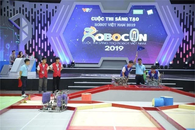 Robocon Việt Nam 2019: Xây dựng bất ngờ vượt qua người anh em Bách khoa - Ảnh 29.