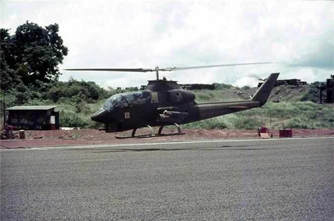 Việt Nam có thu giữ được trực thăng tấn công AH-1 Cobra? - Hình 6 Viet Nam co thu giu duoc truc thang tan cong AH-1 Cobra?-Hinh-6