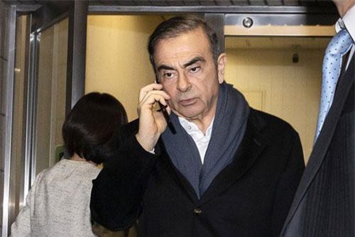 Cựu Chủ tịch Nissan bị bắt lại