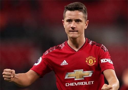 Sang PSG, Ander Herrera đút túi 52 triệu bảng